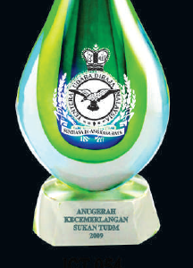 HAND CRAFTED LUILI CRYSTAL ICT 054