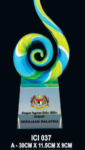 Hand Crafted LiuLi Crystal ICI 037