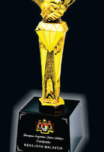 Golden Crystal Trophy IFF233-F023